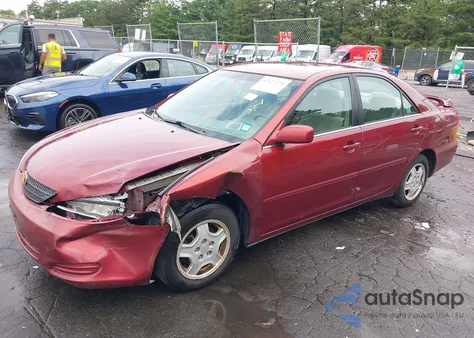 2002 Toyota Camry Le/Xle/Se из США, поврежденный, VIN 4T1BF32K22U527035